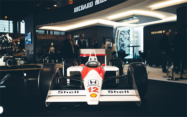 F1 Mclaren Team Theme