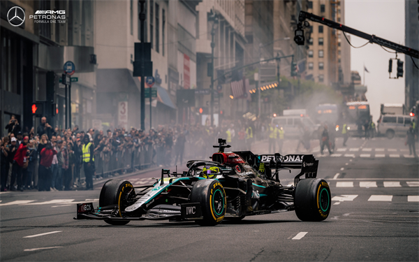 F1 Mercedes benz Team Theme