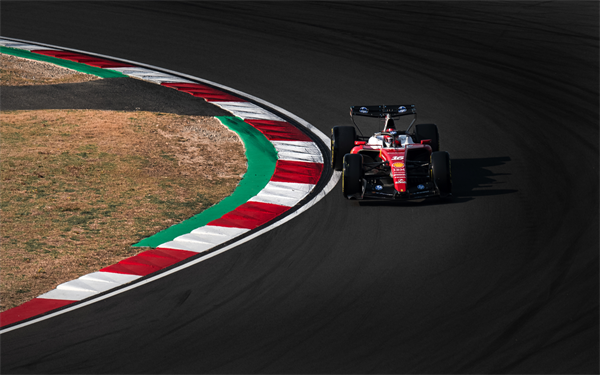 F1 Ferrari Team Theme